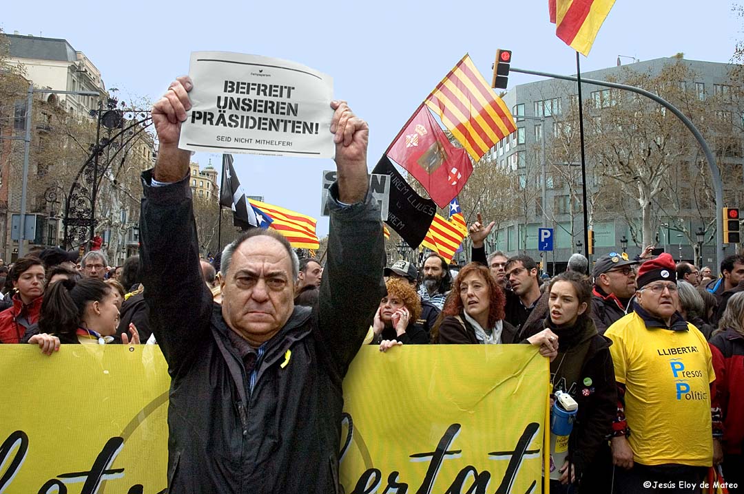 Libertad para Puigdemont Eloy de Mateo